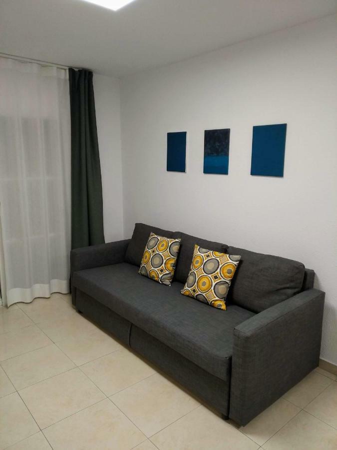 Apartamento "La Livenza" En El Centro De Adeje Con Garaje Privado Lägenhet Costa Adeje  Exteriör bild