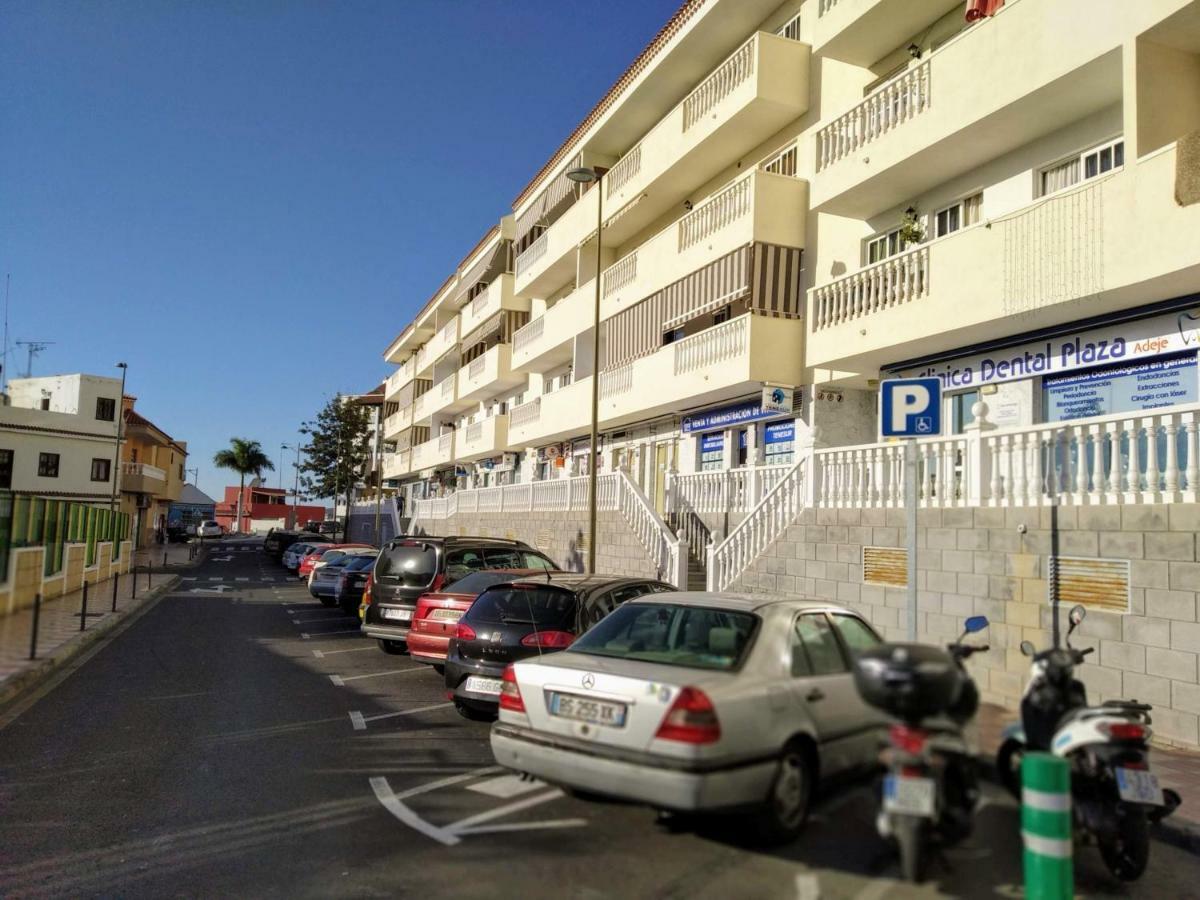 Apartamento "La Livenza" En El Centro De Adeje Con Garaje Privado Lägenhet Costa Adeje  Exteriör bild